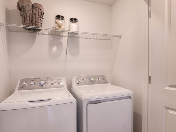 Edgestone-Jasmine-laundry